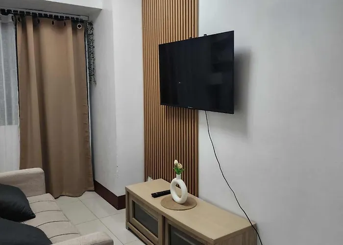 525 Shore 3 Residences Tower 1 *